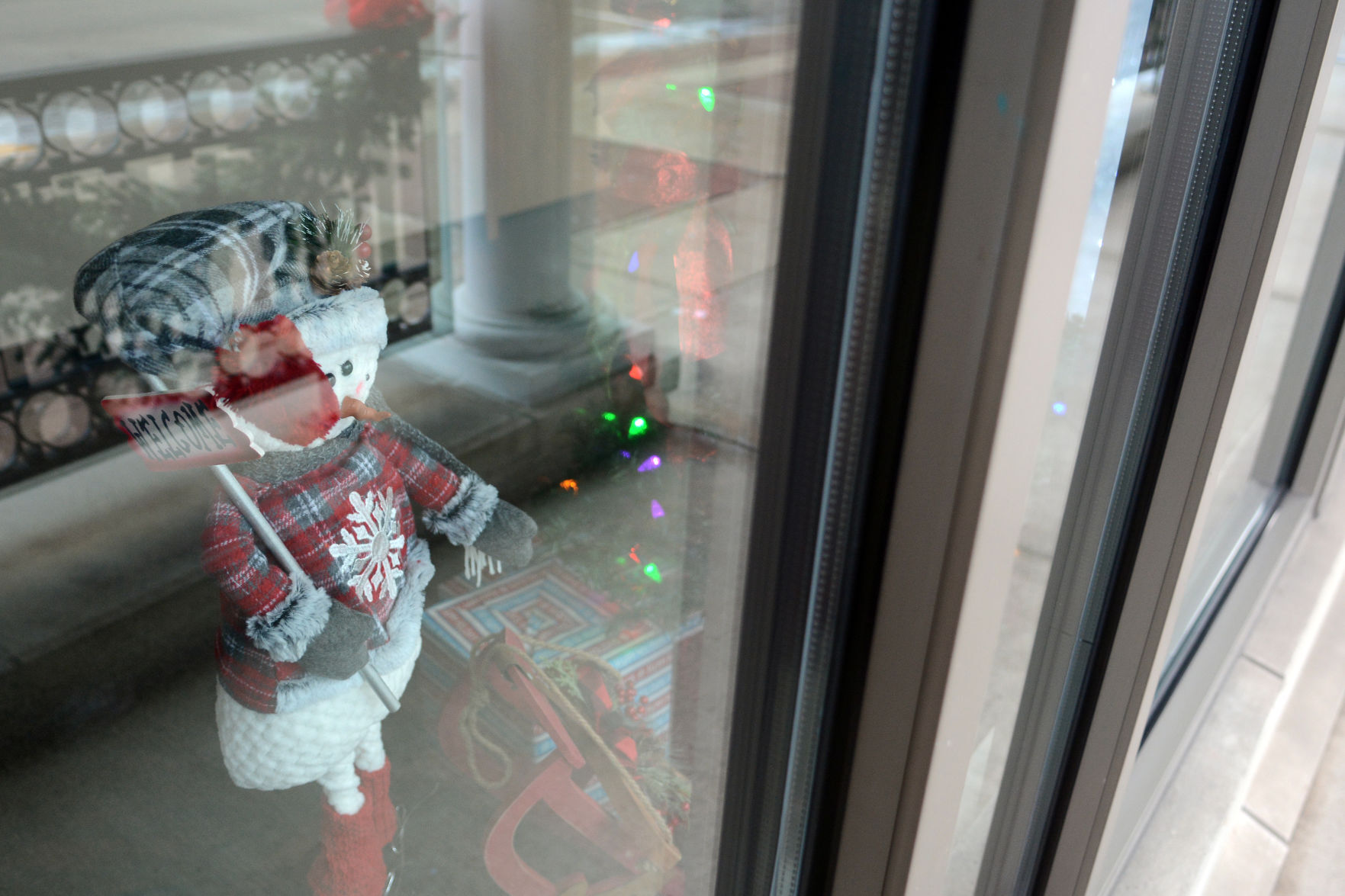 Portage shop windows, Dec. 18, 2020